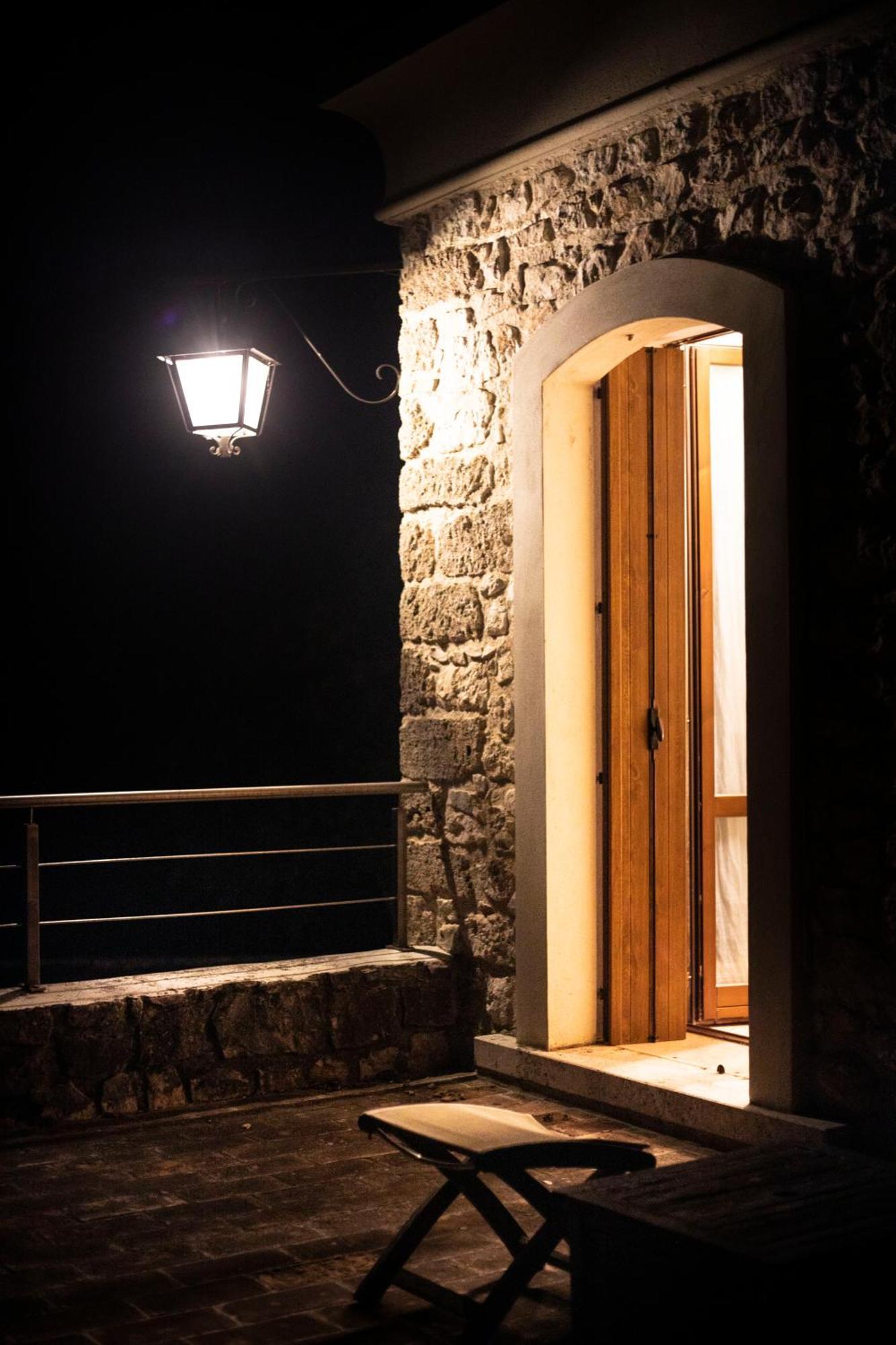San Calisto Camere Con Vigna Popoli Pokoj fotografie